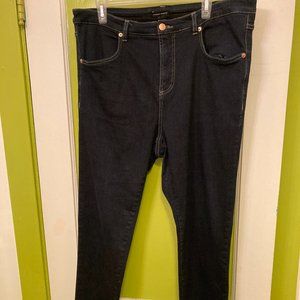 Universal Standard Dark Denim Seine Jeans 16